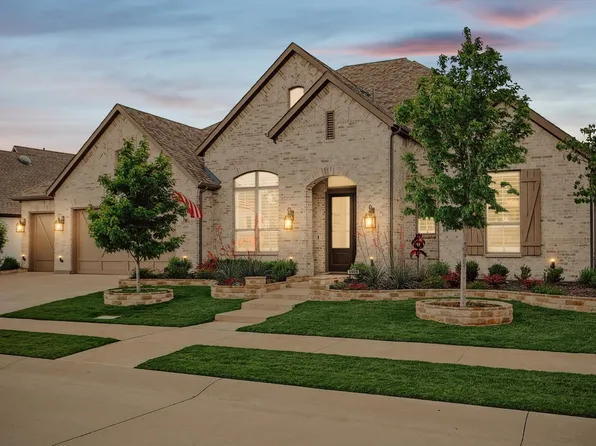 9909 Surveyor Rd, Little Elm, TX 75068