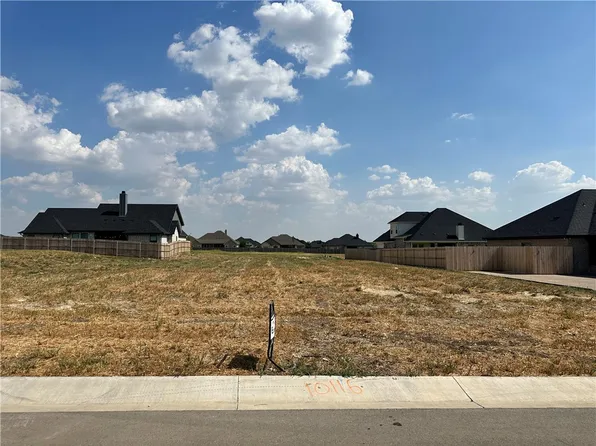 10116 Castleberry Ln, Waco, TX 76712