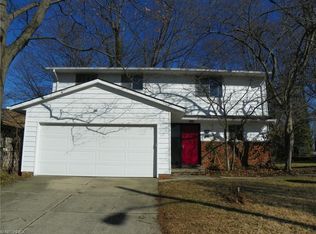 19412 Ridgeland Ave, Cleveland, OH 44135
