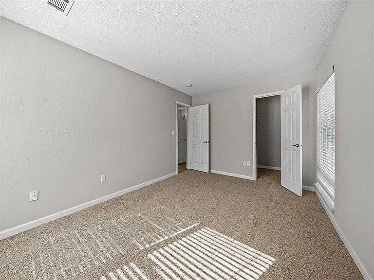 Concord Crossing Apartments — Photo 29