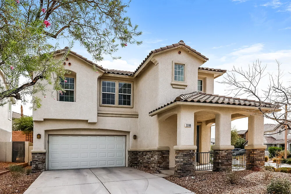 4 bed, 2.5 bath, 2546 sqft, $3,315 — Photo 1