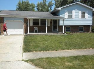 2304 Park Ridge Ct, Grove City, OH 43123