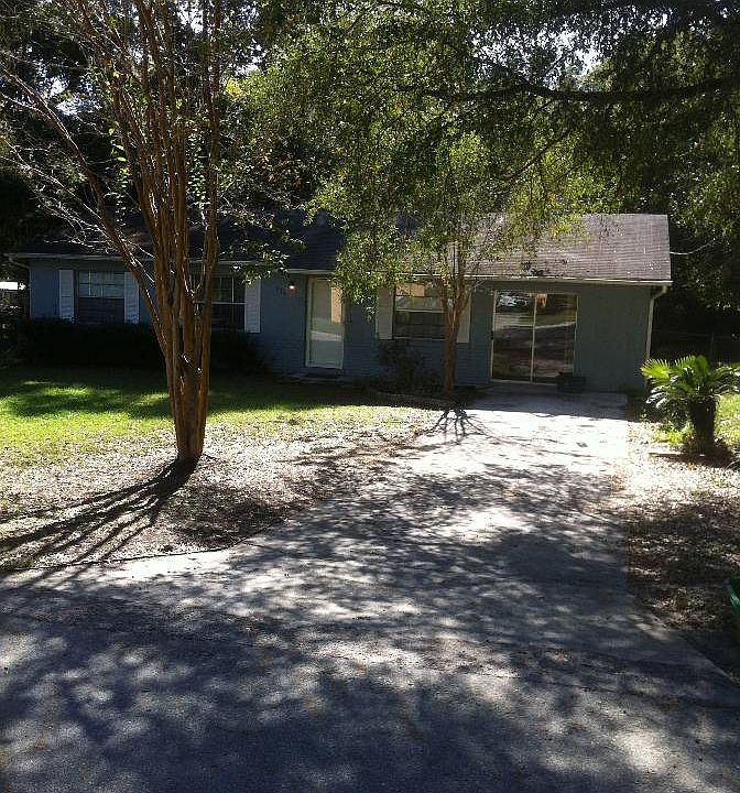 1st image of 956 W French Ave