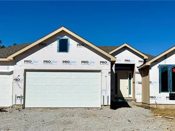 8404 NW 90th Ter, Kansas City, MO 64138