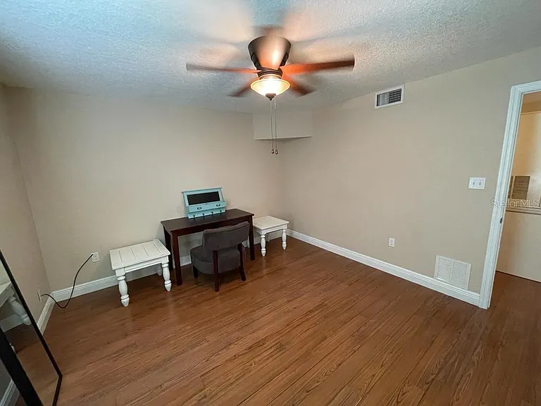 524 Orange Dr #11 — Photo 28
