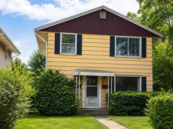 6709 W Carmen AVENUE #6711, Milwaukee, WI 53218