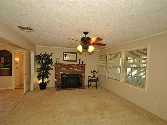 5th image of 1638 W Cortland Ave