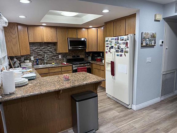 2nd image of 10743 Cariuto Ct
