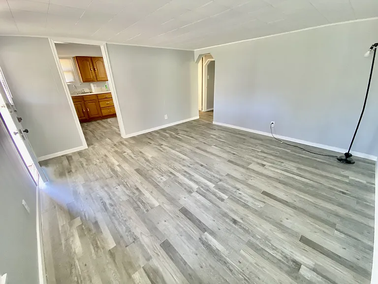 509 La Motte Ln — Photo 13