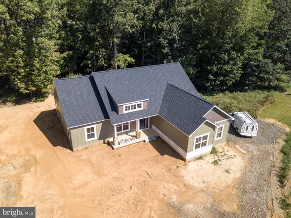 8005 Sherbeyn Rd, Bealeton, VA 22712