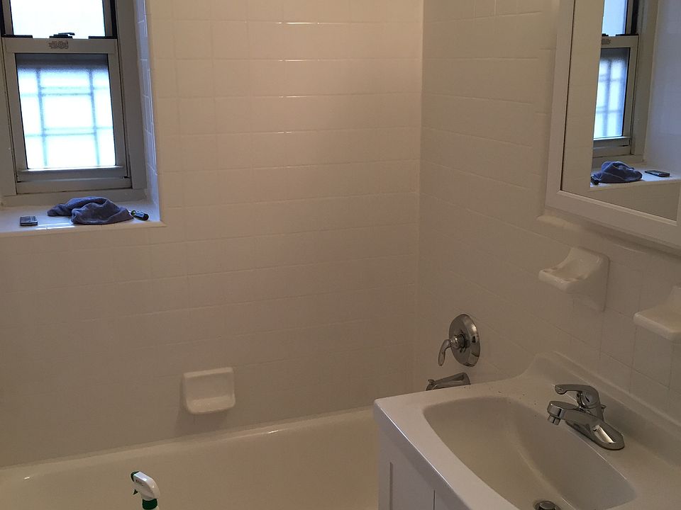 2nd image of 13520 Hoover Ave APT 002J