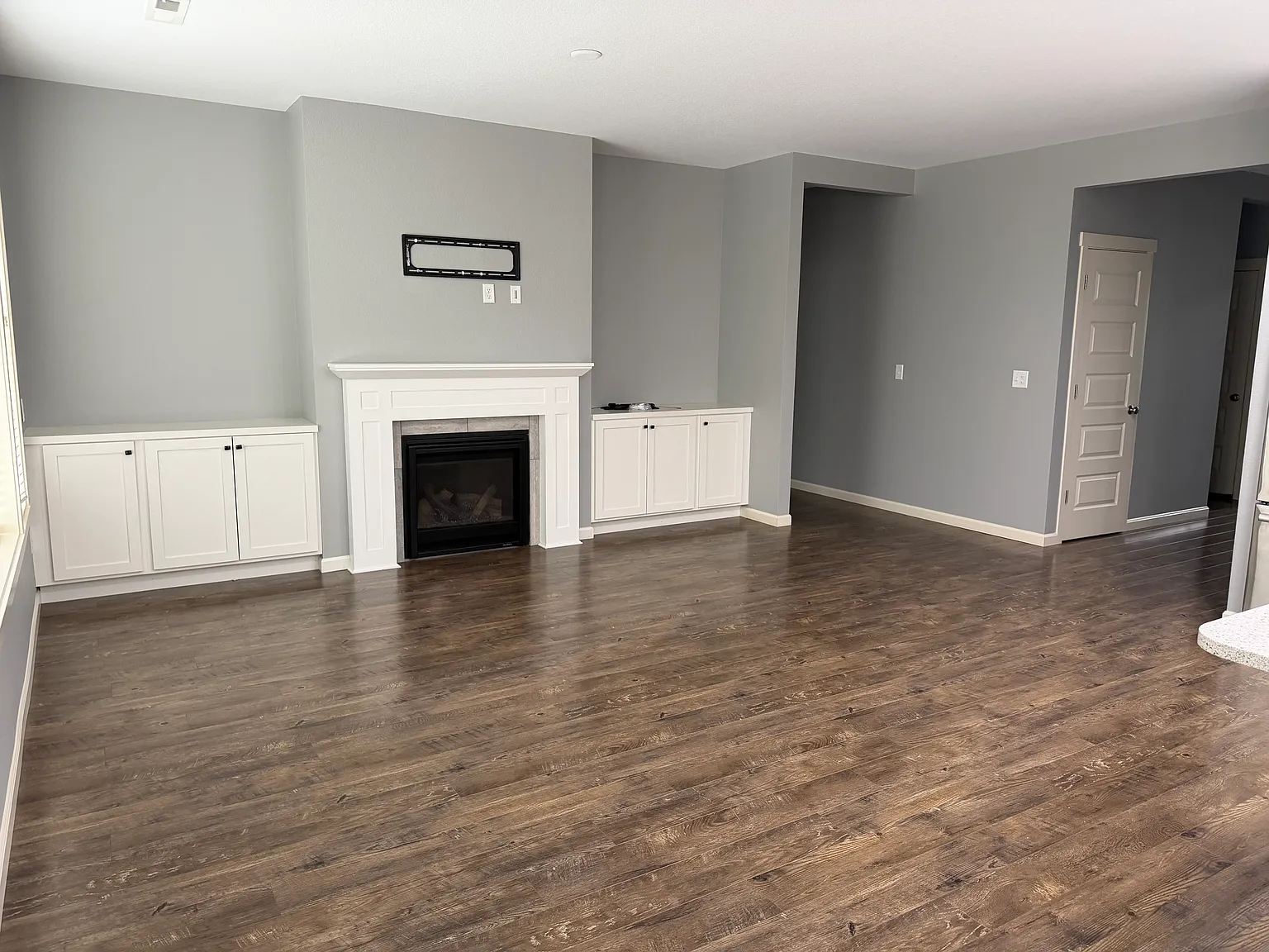 3 bed, 1708 sqft, $2,395 — Photo 4
