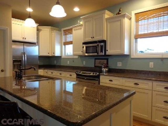 5th image of 120 Ashford Manor Dr