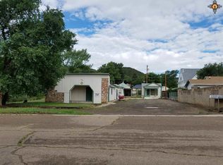 538 N 4th St, Raton, NM 87740