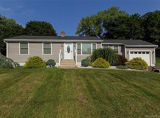 73 Chidsey Dr, North Branford, CT 06471