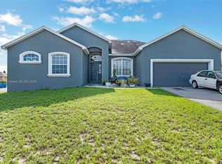 1615 Merrimack Ct, Davenport, FL 33837