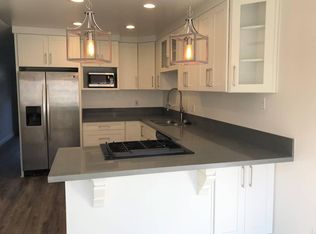 4923 Pearce Dr APT B, Huntington Beach, CA 92649
