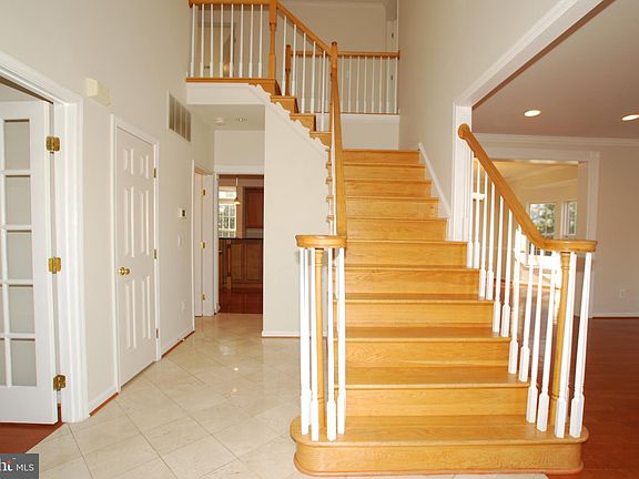 3rd image of 4604 Cambryar St