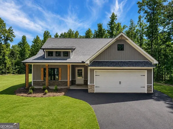 457 Relay Rd, Silver Creek, GA 30173