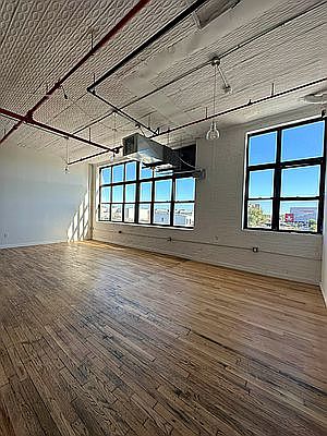 1st image of 7 McKibbin Ct #615