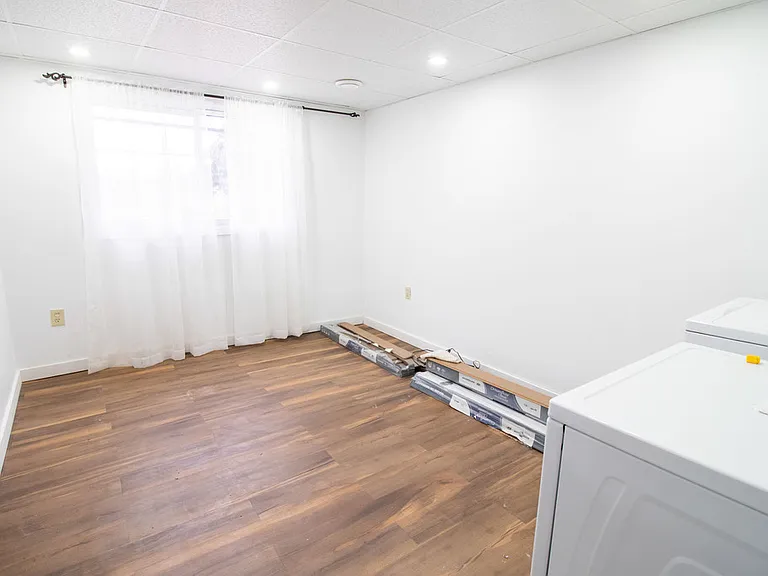 6568 Harmony Ave — Photo 12