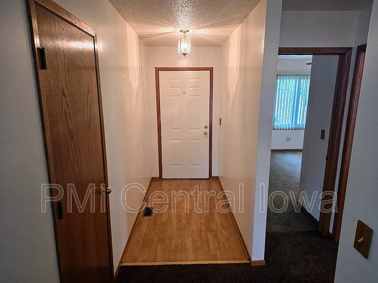 5310 Brookview Dr — Photo 13