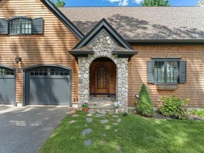 14 Bretton Rd, Dover, MA, 02030