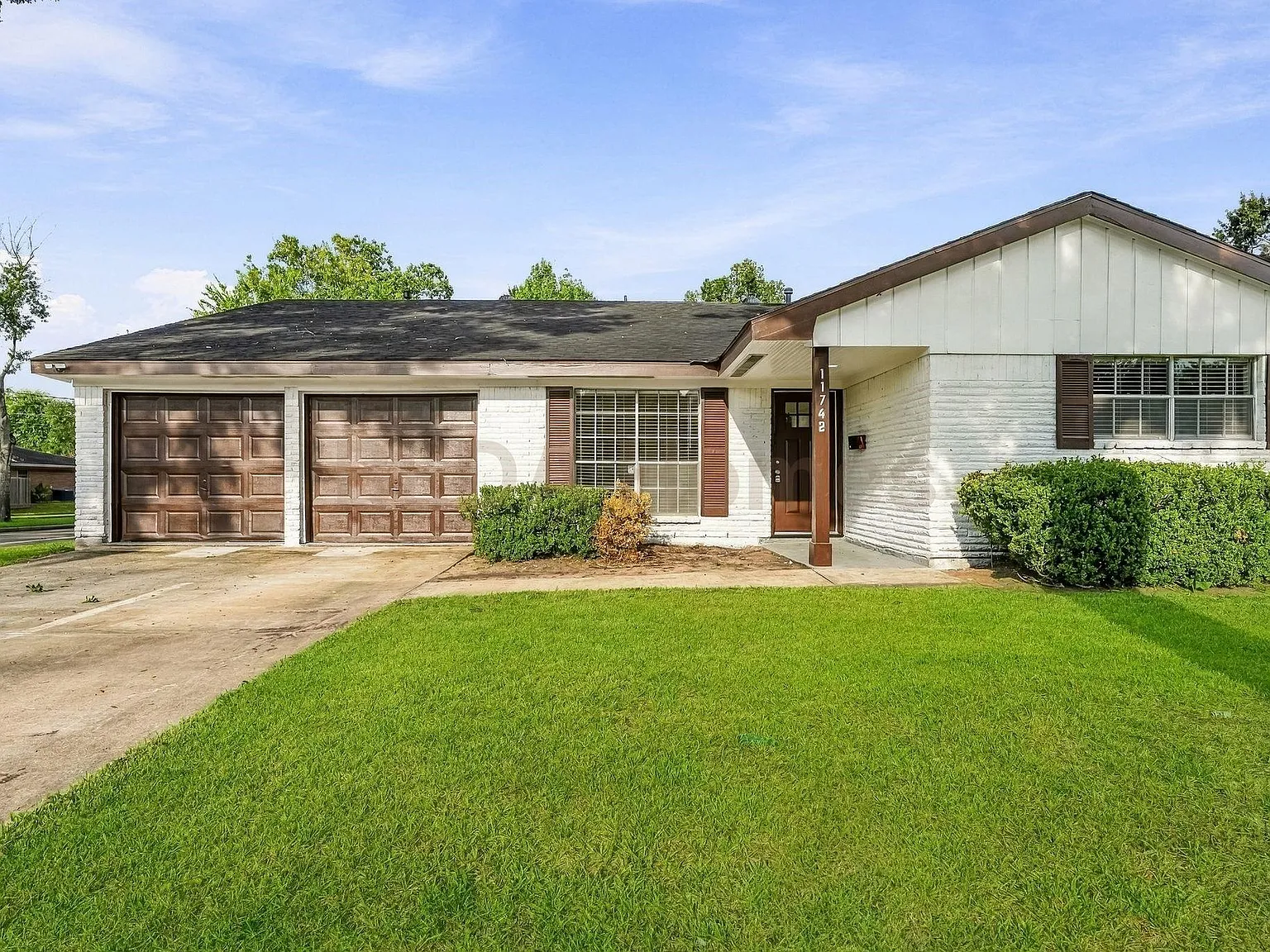 4 bed, 2.0 bath, 1567 sqft, $2,150 — Photo 2