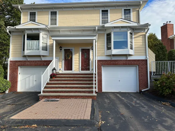 11 Saint John Street #G8, North Haven, CT 06473