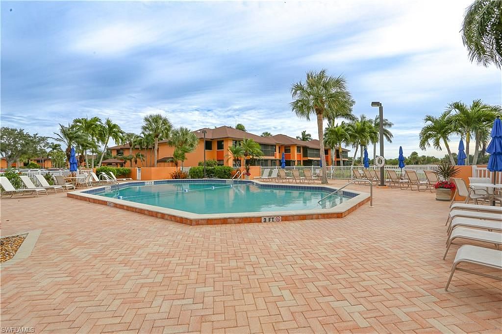 1522 Mainsail Dr 25C, Naples, FL 34114 Zillow