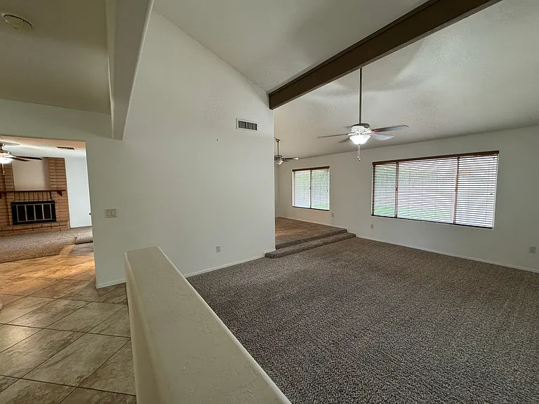 3201 W Paradise Ln — Photo 30