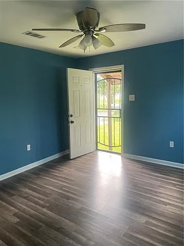 1300 S Dilton St — Photo 12