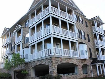 1224 Suncrest Village Cir, Morgantown, WV, 26505