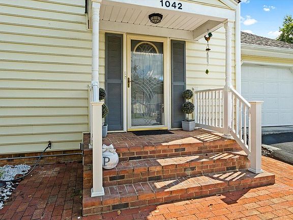 5th image of 1042 Barrens Village Ln