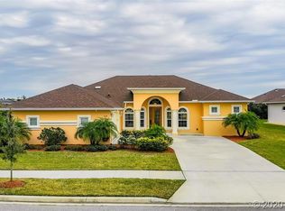 529 Bacio St, New Smyrna Beach, FL 32168
