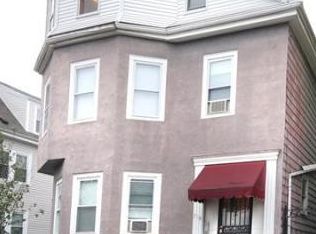 716 E 7th St #3, South Boston, MA 02127