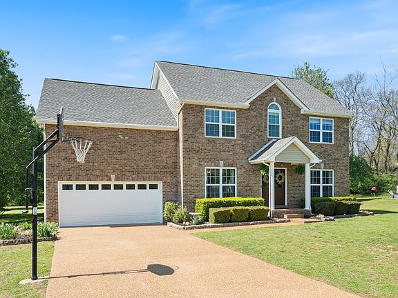 2nd image of 3304 Milton Ct