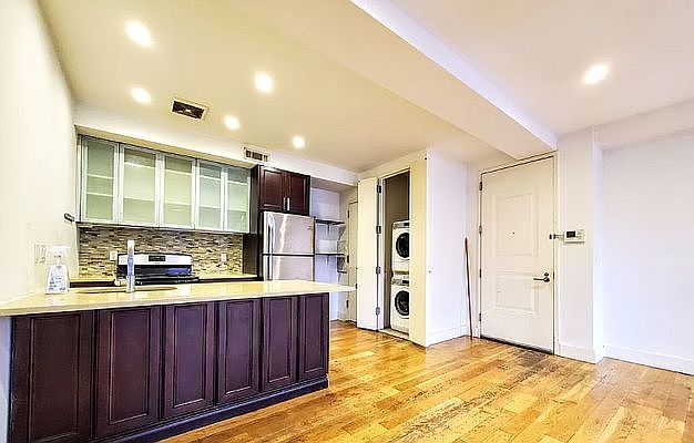 1st image of 167 New York Ave #1
