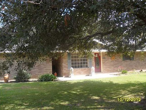 2nd image of 2358 N Cherokee Dr