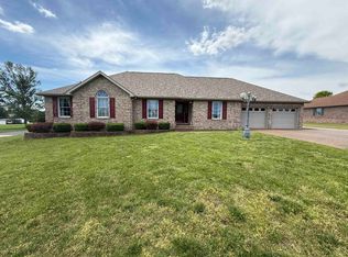 7180 Airline Rd, Henderson, KY 42420