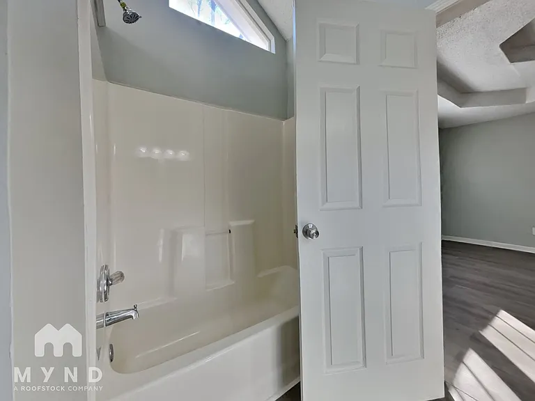 315 Renee Dawn Ct — Photo 15