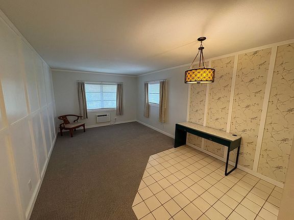 4th image of 1050 E Sample Rd APT 311