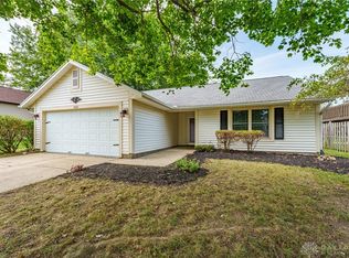 9929 Lincolnshire Rd, Miamisburg, OH 45342