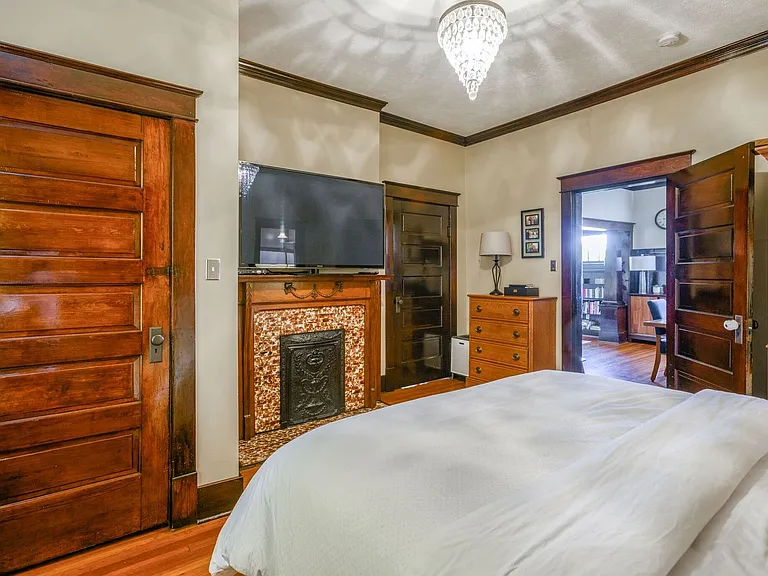 801 Shelby Ave — Photo 15