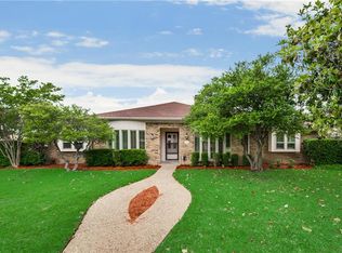 811 Serenade Ln, Richardson, TX 75081