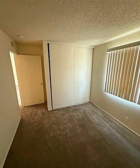 162 Linda Way — Photo 11