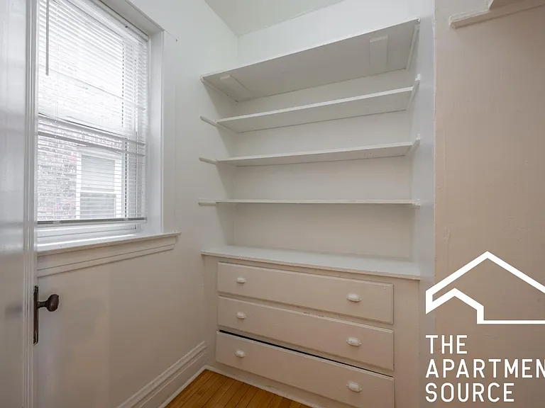 4652 W Palmer St #1 — Photo 14