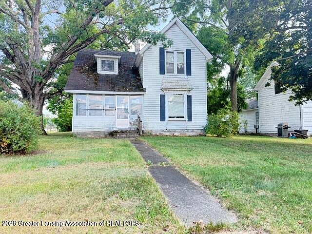 1st image of 328 N Main St