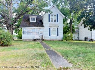 328 N Main St, Olivet, MI 49076