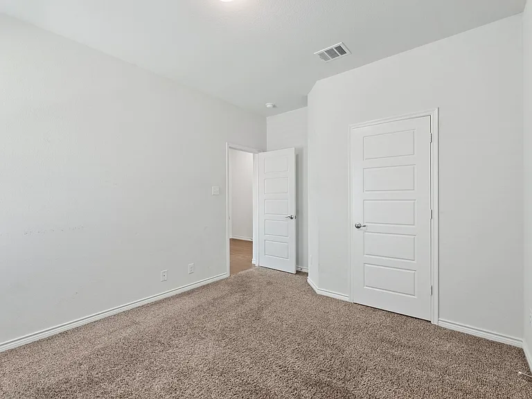 3609 Sabine Dr — Photo 28